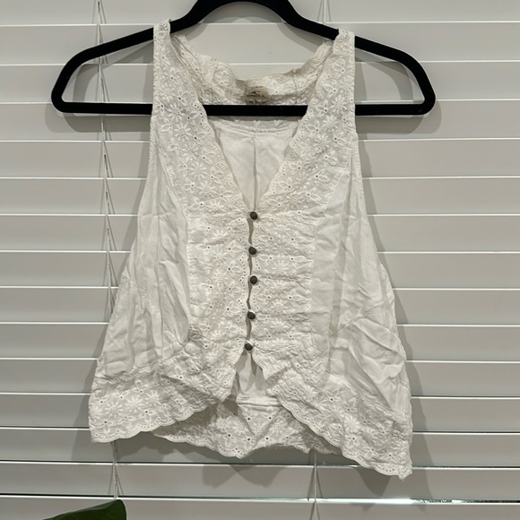 ONEILL ✨ Cute White Cream Boho Tank Surf Chic Metal Buttons Size Small S - Picture 1 of 6